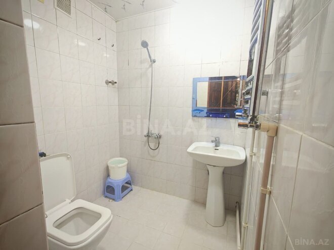 Продаётся 3-комн. вторичка 65 м², м. Иншаатчылар, photo 15 from 18