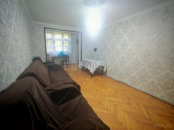 Продаётся 3-комн. вторичка 65 м², м. Иншаатчылар, photo 1 from 18