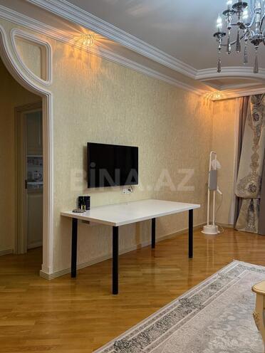 İcarəyə verilir 3 otaqlı yeni tikili 140 m², 8 Noyabr m., photo 6 from 17