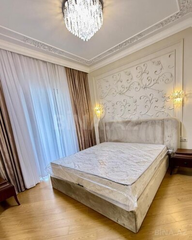 Продаётся 3-комн. новостройка 130 м², м. Насими, photo 3 from 7