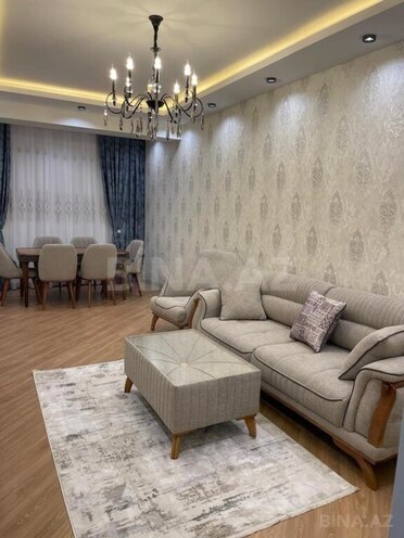 Продаётся 3-комн. новостройка 130 м², м. Насими, photo 1 from 7