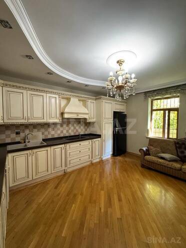 Продаётся 8-комн. дом/дача 350 м², м. Насими, photo 4 from 31