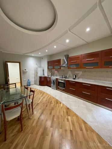 İcarəyə verilir 3 otaqlı yeni tikili 130 m², 8 Noyabr m., photo 10 from 17