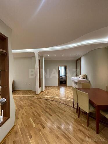 İcarəyə verilir 3 otaqlı yeni tikili 130 m², 8 Noyabr m., photo 14 from 17