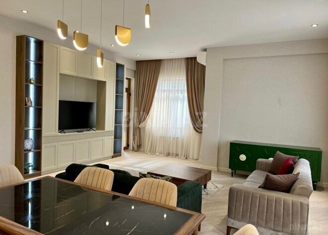 İcarəyə verilir 3 otaqlı yeni tikili 145 m², 28 May m., photo 11 from 18