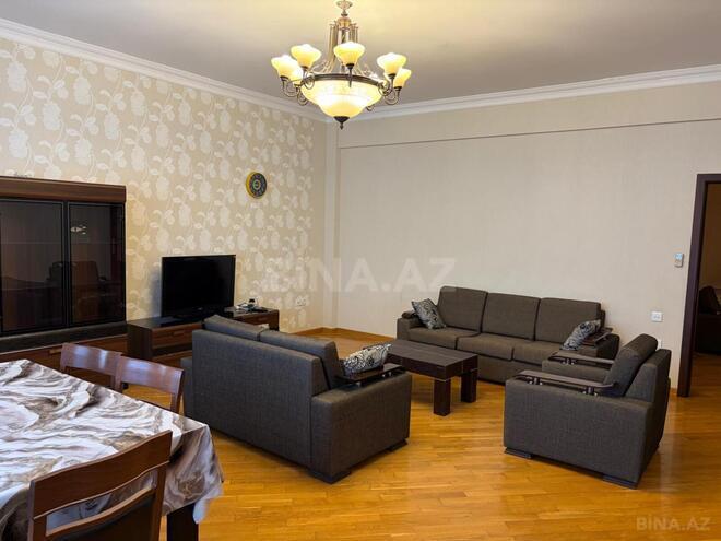 İcarəyə verilir 3 otaqlı yeni tikili 150 m², Gənclik m., photo 3 from 15