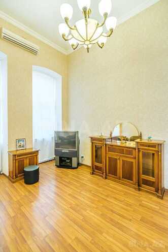 İcarəyə verilir 2 otaqlı köhnə tikili 64 m², Sahil m., photo 26 from 31