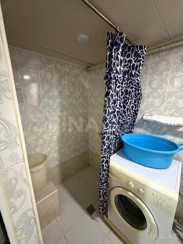 Продаётся 2-комн. вторичка 40 м², м. Нефтчиляр, photo 5 from 8