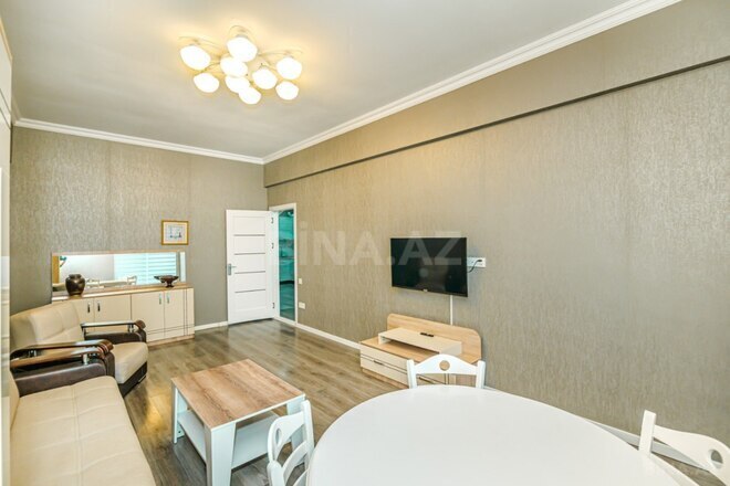 İcarəyə verilir 2 otaqlı köhnə tikili 68 m², Sahil m., photo 1 from 30