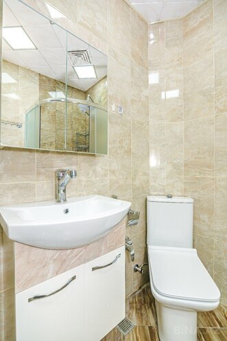 İcarəyə verilir 2 otaqlı köhnə tikili 68 m², Sahil m., photo 29 from 30