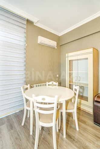 İcarəyə verilir 2 otaqlı köhnə tikili 68 m², Sahil m., photo 27 from 30