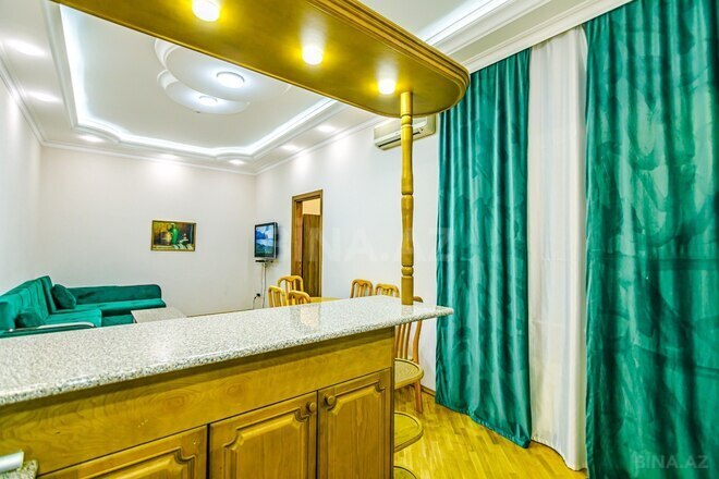 İcarəyə verilir 3 otaqlı köhnə tikili 87 m², Sahil m., photo 23 from 32
