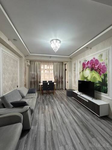Сдаётся 2-комн. новостройка 65 м², м. Гянджлик, photo 1 from 11