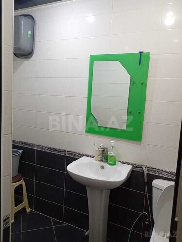 Продаётся 3-комн. вторичка 45 м², м. Элмляр Академиясы, photo 9 from 10
