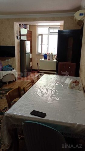 Продаётся 3-комн. вторичка 45 м², м. Элмляр Академиясы, photo 1 from 10