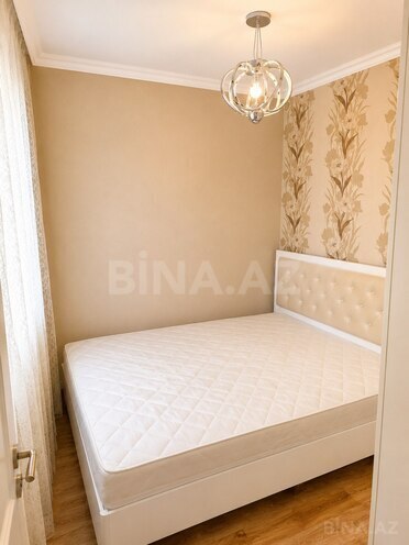 Satılır 2 otaqlı köhnə tikili 45 m², İnşaatçılar m., photo 3 from 9