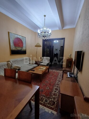İcarəyə verilir 2 otaqlı köhnə tikili 85 m², Sahil m., photo 5 from 15