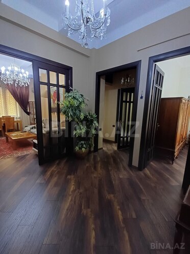 İcarəyə verilir 2 otaqlı köhnə tikili 85 m², Sahil m., photo 7 from 15