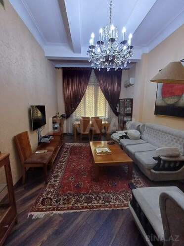 İcarəyə verilir 2 otaqlı köhnə tikili 85 m², Sahil m., photo 3 from 15