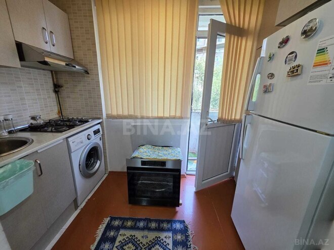 Satılır 2 otaqlı köhnə tikili 65 m², Həzi Aslanov q., photo 15 from 21