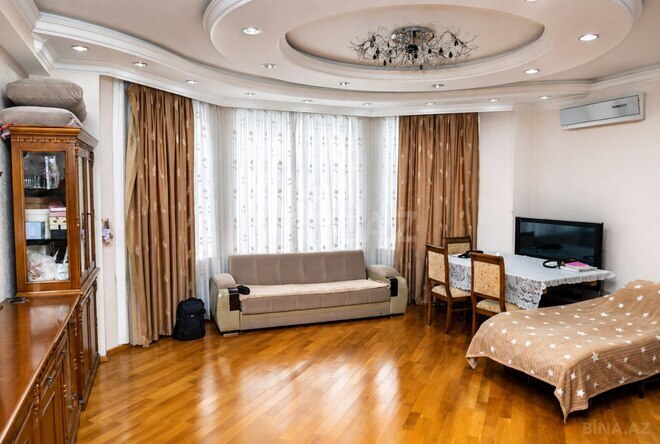 Продаётся 2-комн. новостройка 105 м², м. Нариман Нариманов, photo 1 from 10