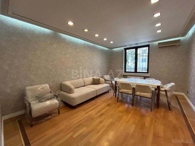 İcarəyə verilir 2 otaqlı köhnə tikili 70 m², 28 May m., photo 20 from 23