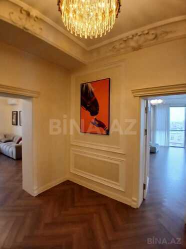 Сдаётся 3-комн. новостройка 170 м², м. Низами, photo 25 from 27