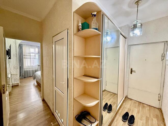 Satılır 2 otaqlı köhnə tikili 50 m², Xalqlar Dostluğu m., photo 13 from 16