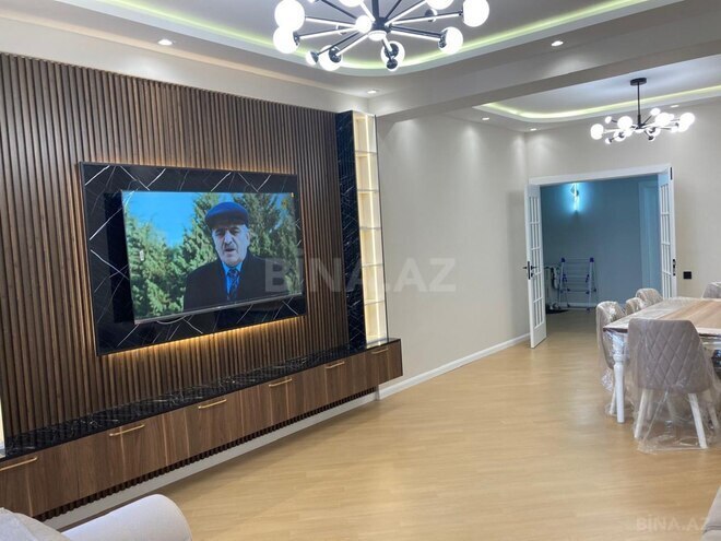 İcarəyə verilir 3 otaqlı yeni tikili 142 m², 28 May m., photo 9 from 24