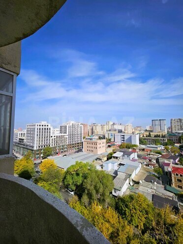 Продаётся 3-комн. новостройка 136 м², м. 8 ноября, photo 12 from 16