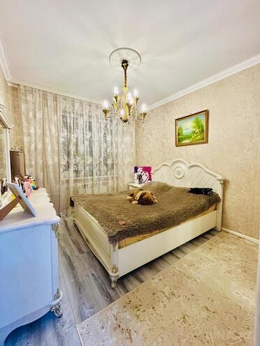 Satılır 3 otaqlı köhnə tikili 85 m², İnşaatçılar m., photo 12 from 16
