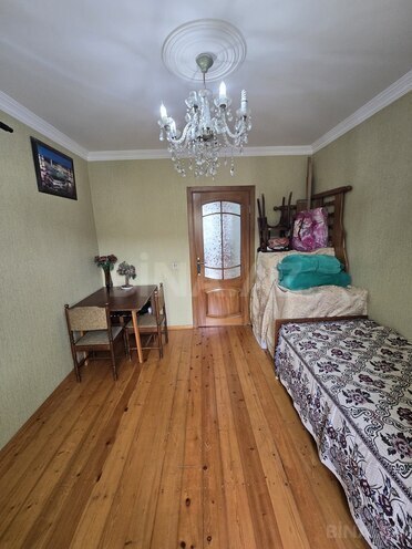 Satılır 5 otaqlı köhnə tikili 120 m², Zığ q., photo 1 from 17