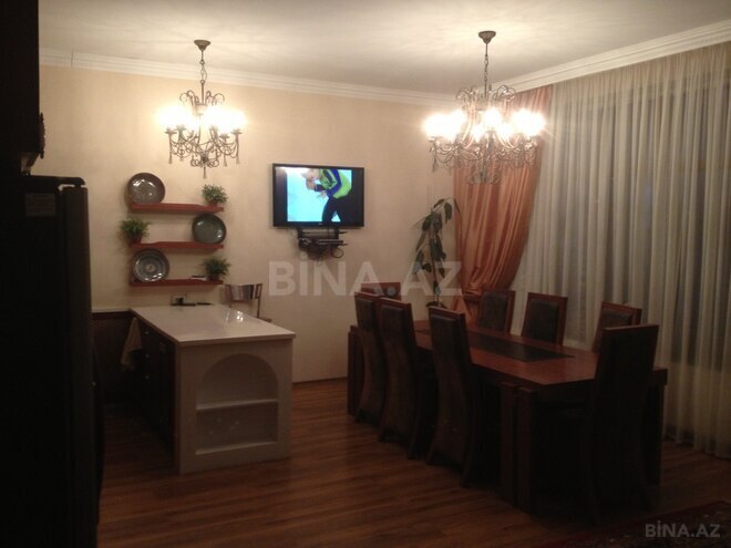 Satılır 6 otaqlı həyət evi/bağ evi 240 m², Şüvəlan q., photo 17 from 27