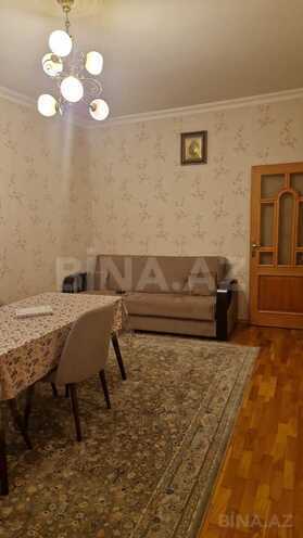 Satılır 2 otaqlı köhnə tikili 55 m², 7-ci mikrorayon q., photo 1 from 14