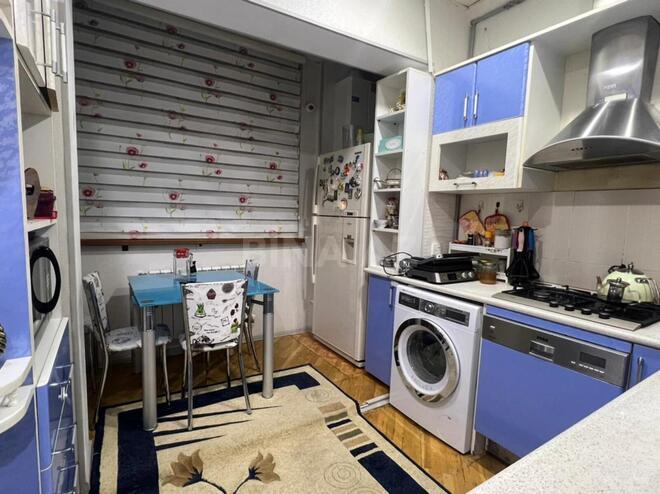 Продаётся 4-комн. вторичка 100 м², м. Халглар Достлугу, photo 6 from 10