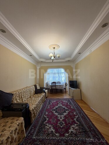Satılır 2 otaqlı köhnə tikili 60 m², Bakıxanov q., photo 4 from 26