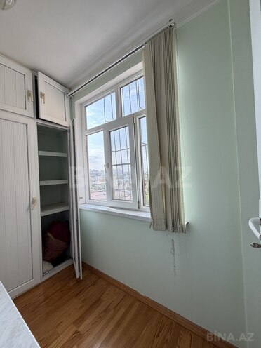 Satılır 2 otaqlı köhnə tikili 60 m², Bakıxanov q., photo 18 from 26