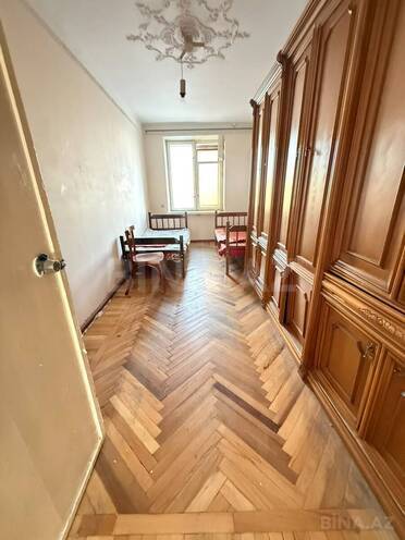 Продаётся 2-комн. вторичка 68 м², Насиминский  р., photo 1 from 9