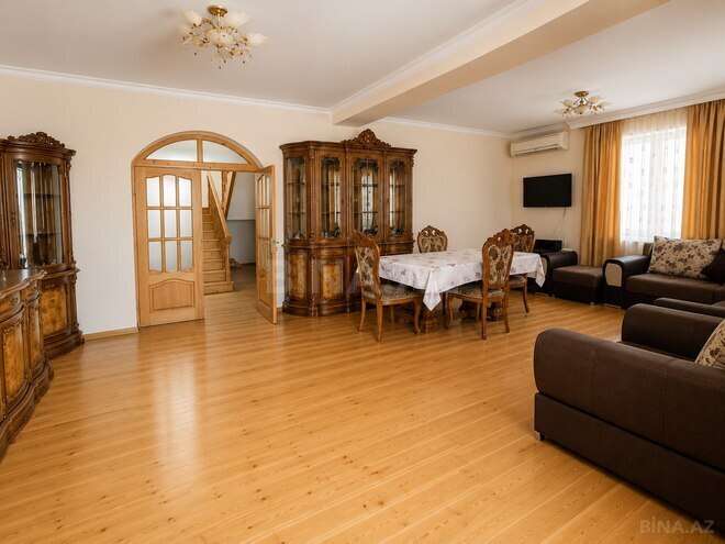 Сдаётся 7-комн. дом/дача 420 м², пос. Новханы, photo 18 from 32