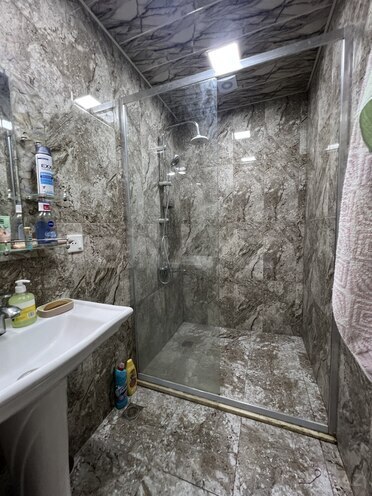 İcarəyə verilir 3 otaqlı köhnə tikili 90 m², Qara Qarayev m., photo 15 from 17