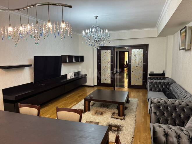 Сдаётся 4-комн. новостройка 185 м², Насиминский  р., photo 3 from 15