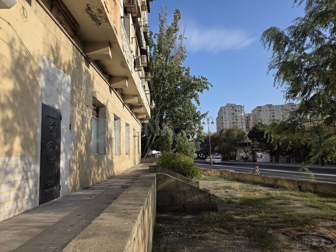 Продаётся 2-комн. вторичка 50 м², м. Ази Асланов, photo 4 from 20