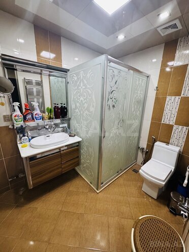 Satılır 4 otaqlı yeni tikili 200 m², Azadlıq Prospekti m., photo 19 from 31