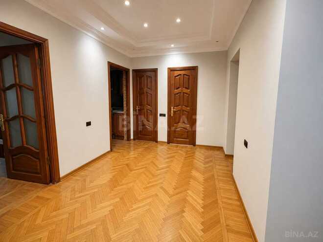 Satılır 4 otaqlı köhnə tikili 100 m², Nizami m., photo 19 from 30