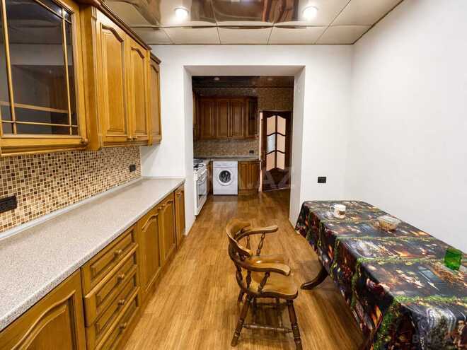 Satılır 4 otaqlı köhnə tikili 100 m², Nizami m., photo 22 from 30