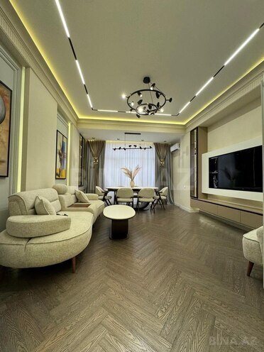Продаётся 3-комн. новостройка 133 м², м. Низами, photo 4 from 25