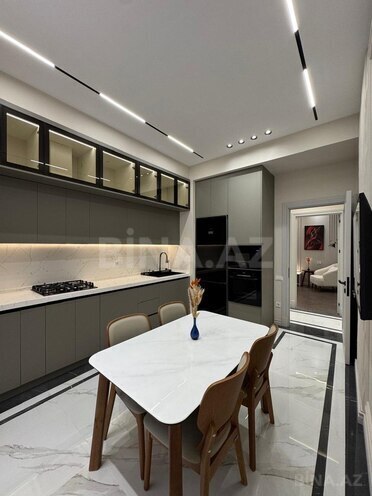 Продаётся 3-комн. новостройка 133 м², м. Низами, photo 12 from 25