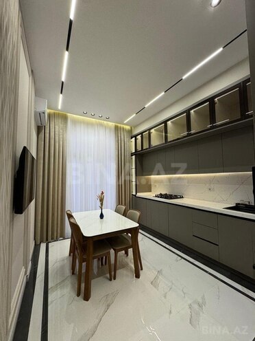 Продаётся 3-комн. новостройка 133 м², м. Низами, photo 11 from 25