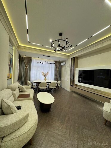 Продаётся 3-комн. новостройка 133 м², м. Низами, photo 5 from 25