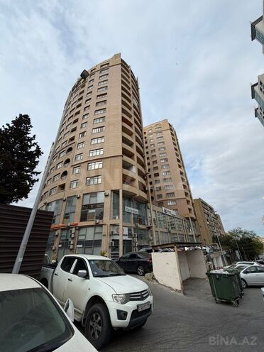 Продаётся 3-комн. новостройка 125 м², м. Иншаатчылар, photo 1 from 22